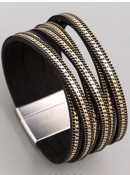Bracelet layered cuff with magnetic closure