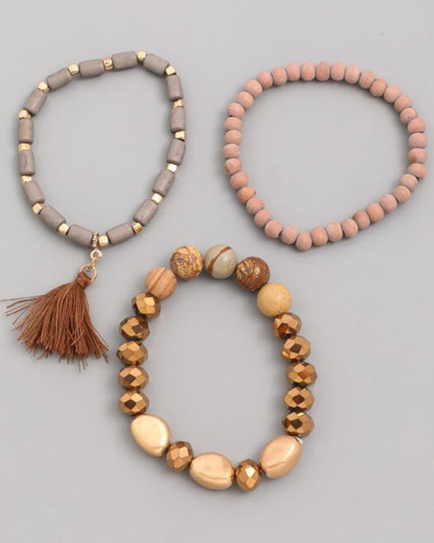 Bracelet multi layer with tassel