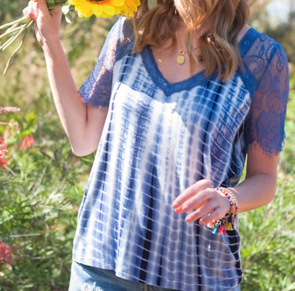 Tie dye lace sleeve v-neck top