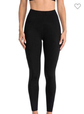 Black yoga pants with pocket