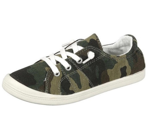 Camo canvas sneakers