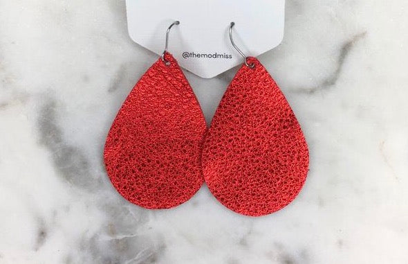 Leather teardrop earrings