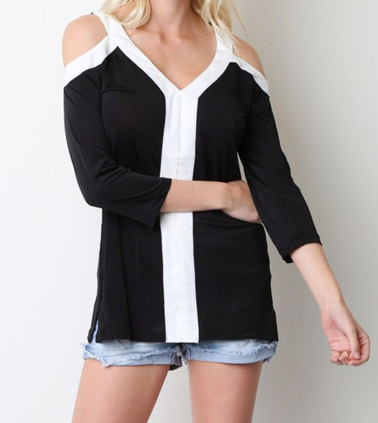 Cold shoulder black & white 3/4 sleeve top