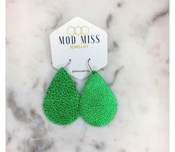 Leather teardrop earrings