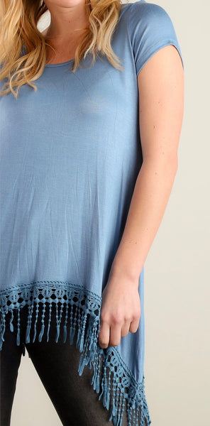 Blue short sleeve top with crochet hem