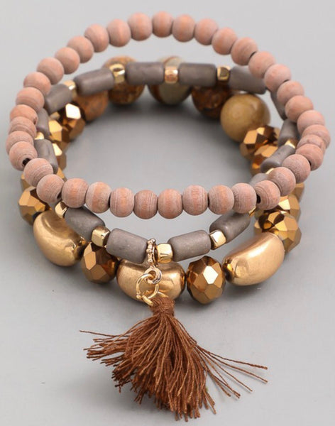 Bracelet multi layer with tassel