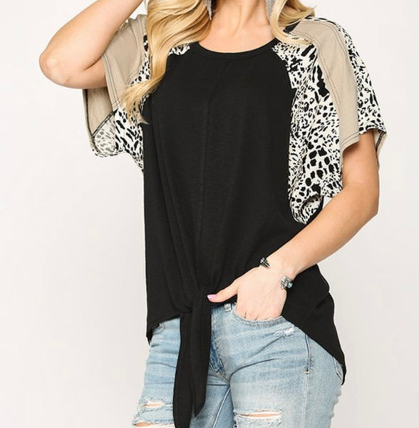 Black mixed print top