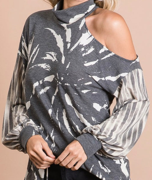 Open one shoulder top