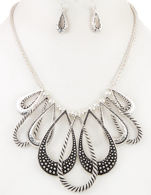 Necklace silver twist teardrop dangle set