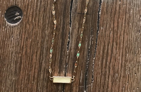 Necklace ivory stone choker