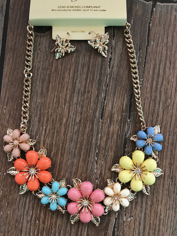 Necklace, multi flower