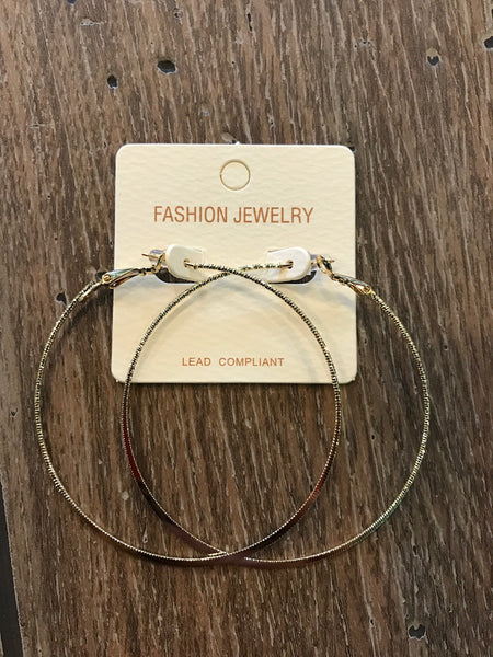 Earrings large textured hoop