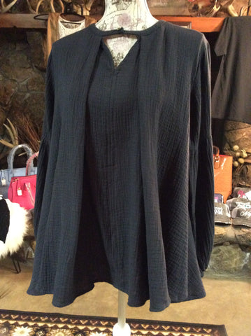Seaweed, bishop sleeve, keyhole neckline